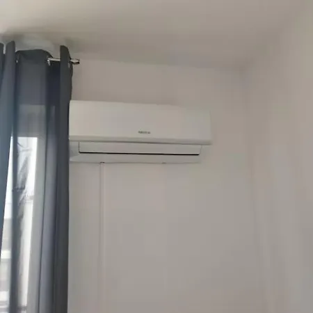 Nova Ochota A/c Park Place アパート ワルシャワ